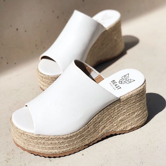 NEW White Smooth Faux Leather Espadrilles Chunky Platform Wedge Slides Sandals - Picture 2 of 13